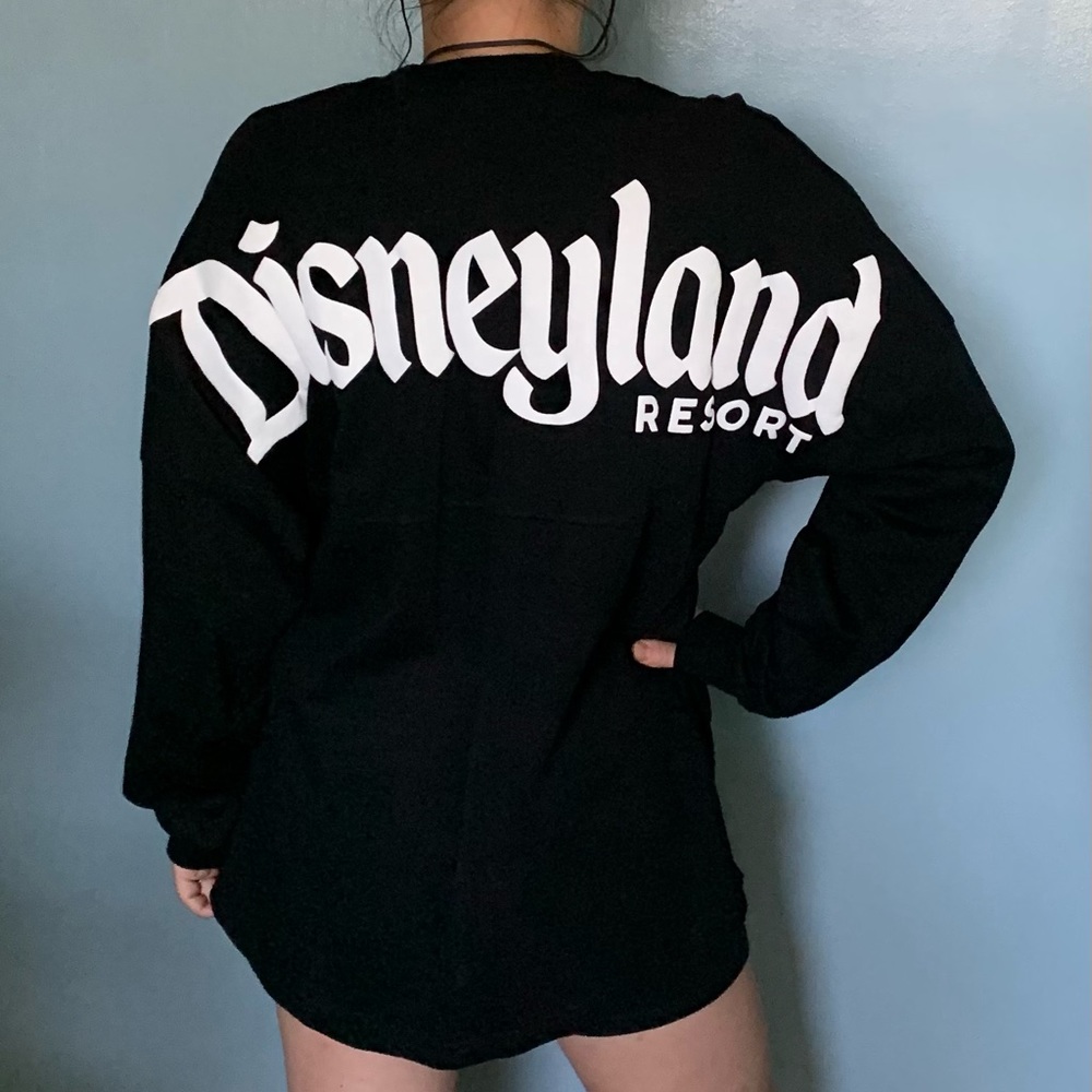 Men’s black Disneyland Resort Spirit Jersey Long sleeve shirt